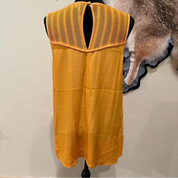 41 Hawthorn Sleeveless Silk Blend Blouse - Picture 3 of 7